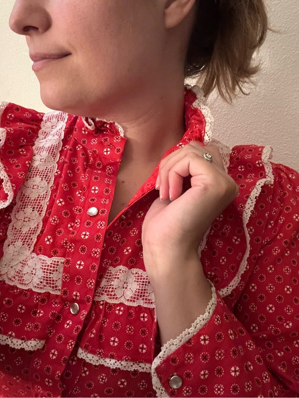 Vintage Western Bandana style Lace-Trim Button-Down Blouse - Picture 8 of 8